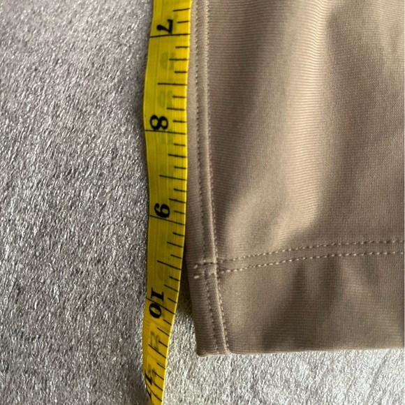[34]Lululemon Commission Short Relaxed *Warpstreme 11" - Picture 6 of 8